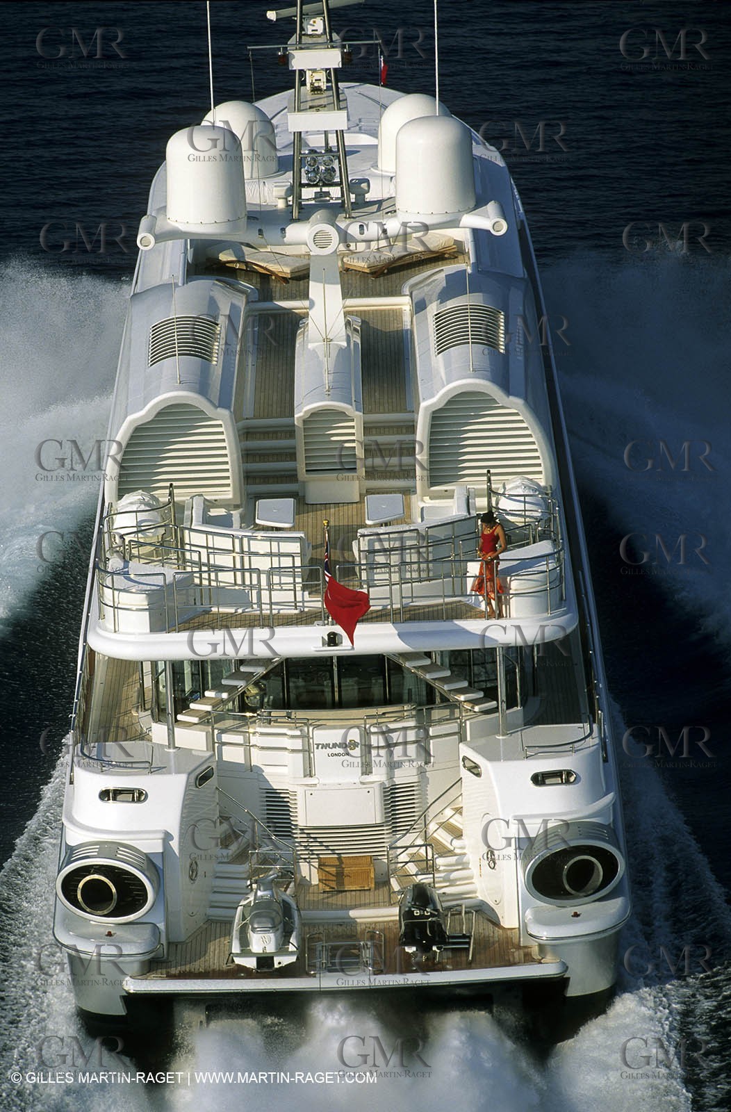 Super Motoryachts, Thunder B