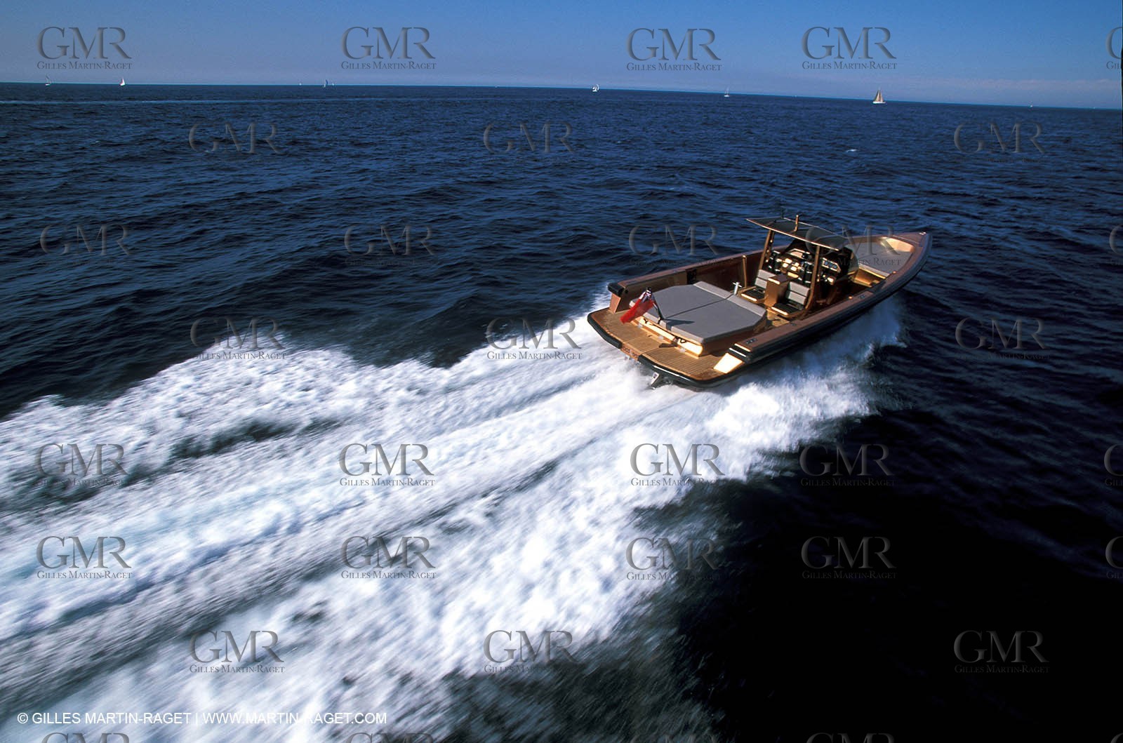 Motor boat running