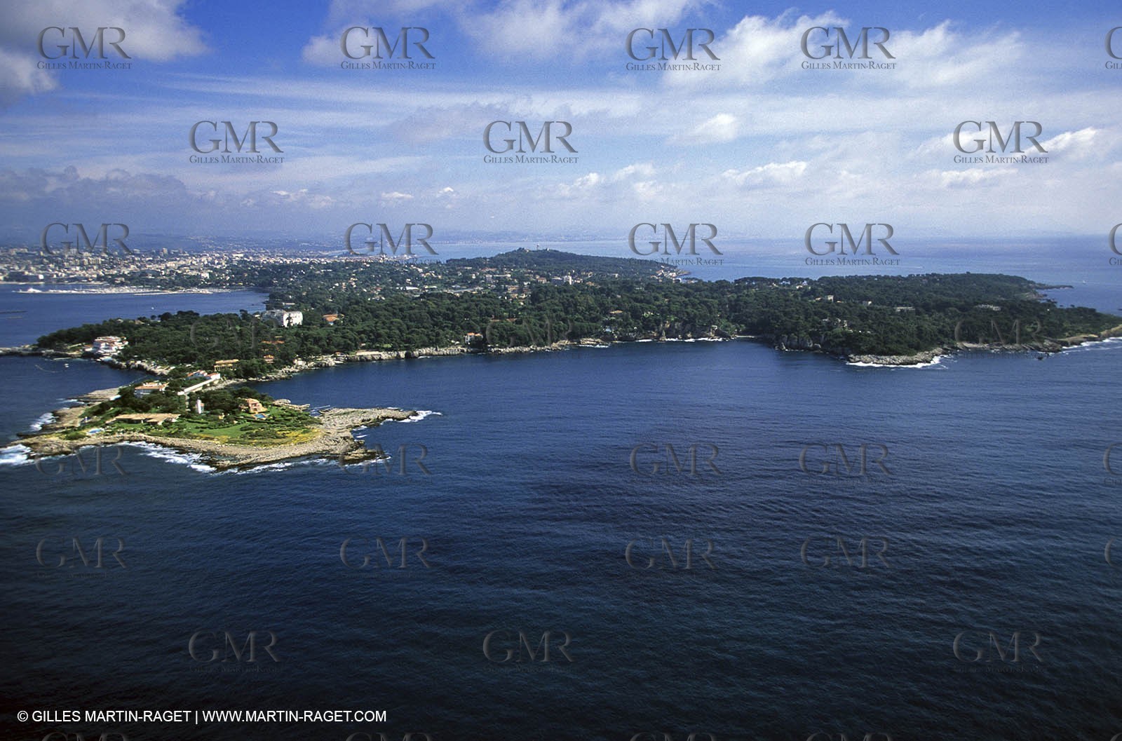 Antibes Cape - Billionaires' Bay