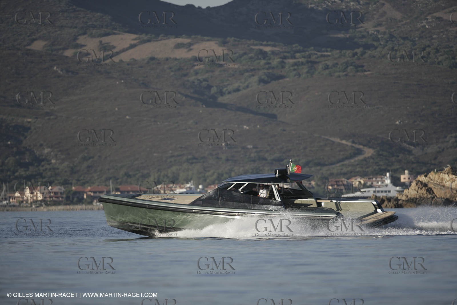 16 07 2007 - Portisco (Italie, Sardaigne) - Wally Power 47, 2007 version