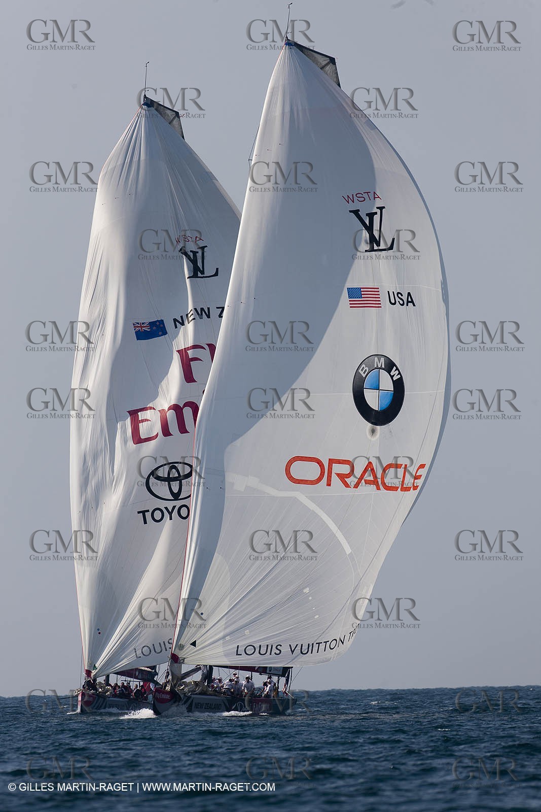 21 11 2010 - Dubai (UAE) - Dubai Louis Vuitton Trophy -  Round 2 - BMW ORACLE Racingg Vs Emirates Team New Zealand