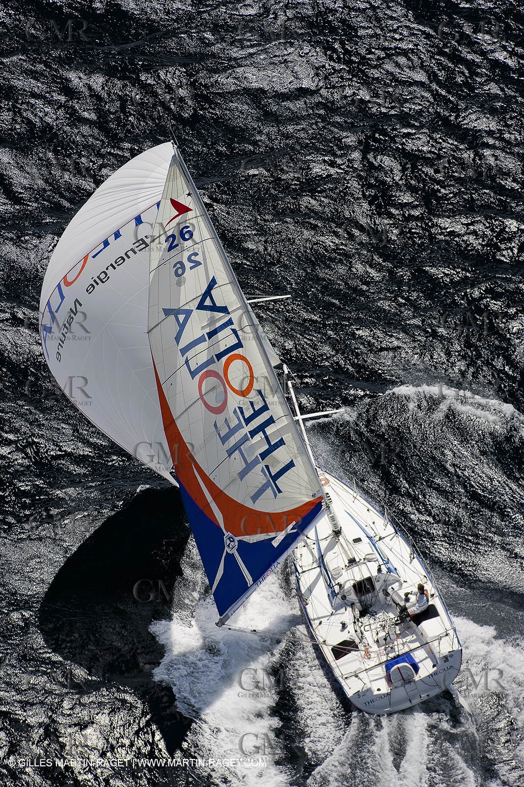 06-26-2007 - FIGARO II - THEOLIA - Skipper : Robert Nagy - Training off Marseille (south France) with strong wind conditions