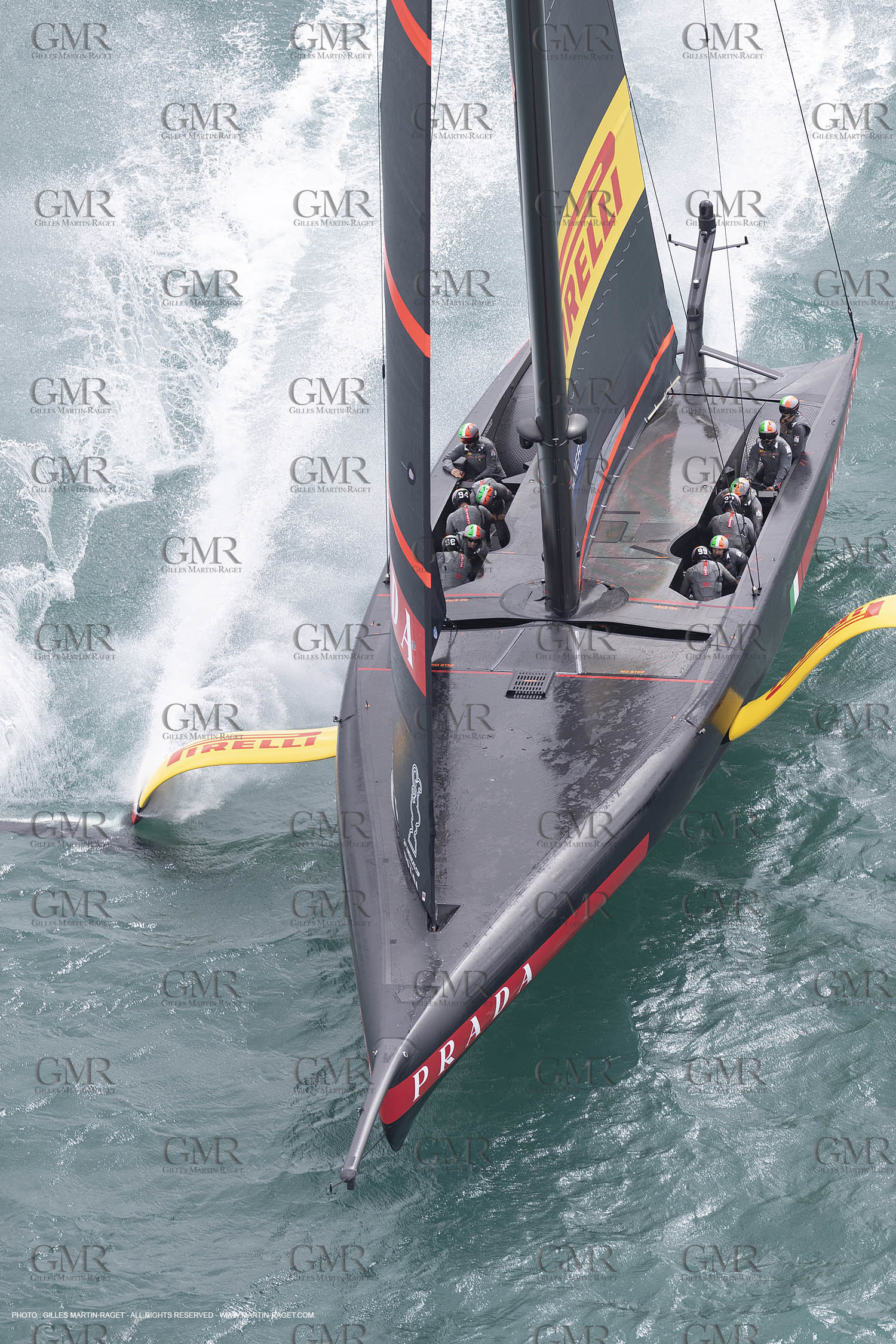 10 12 2020 - Auckland (NZL) - 36th America's Cup - Practice Sessions - Day 2 -Luna Rossa Prada Pirelli Team