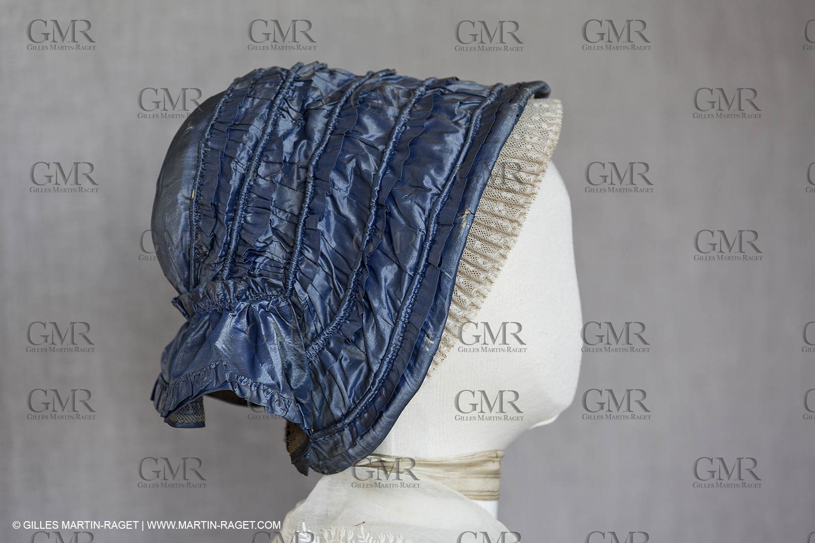 06 07 2012, Toulon (FRA,83), Villa Rozemaine, exhibition 'Fashion Dresses