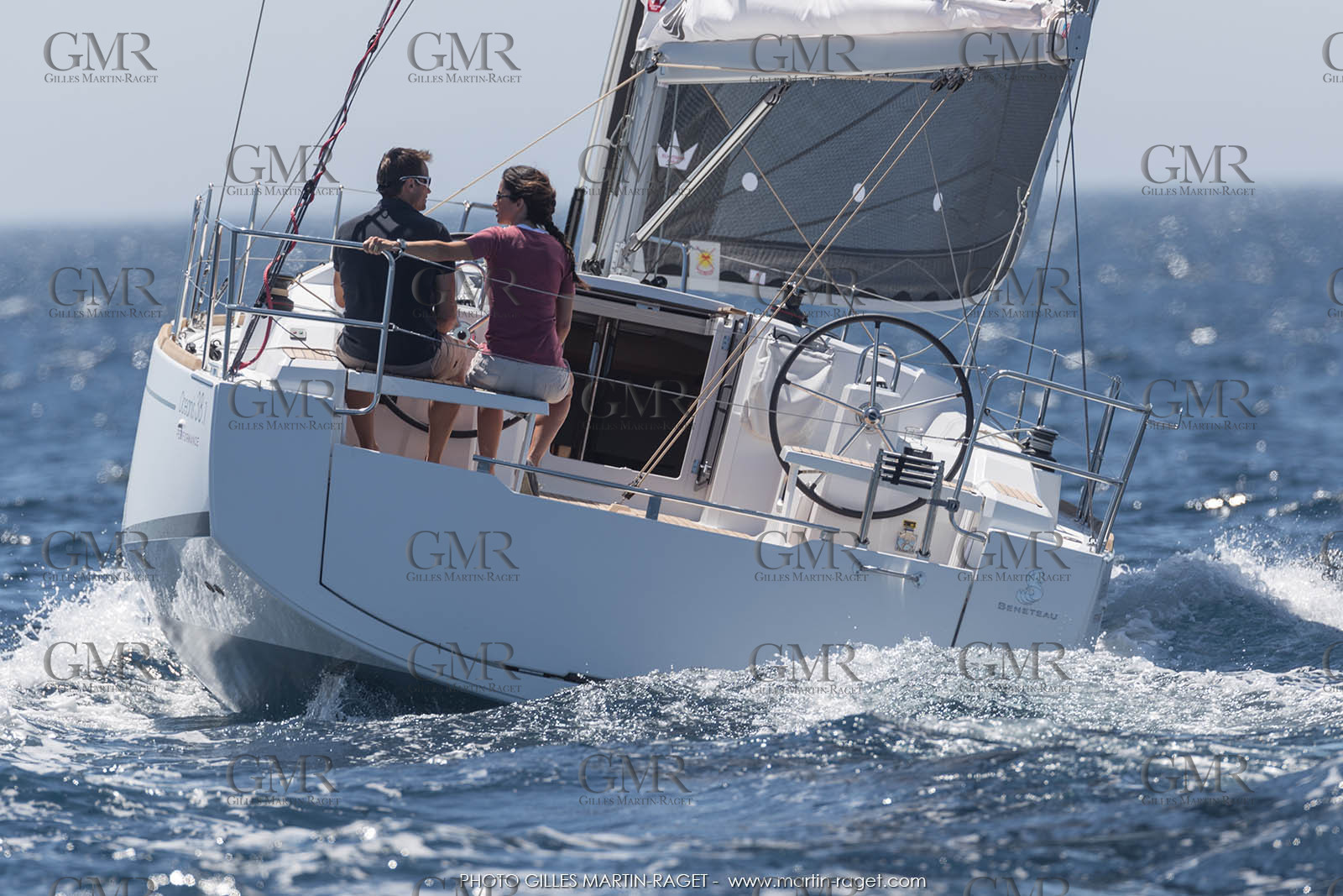04 07 3017; Les EMbiez (FRA; 83) - Chantier Beneteau; Oceanis 38.1