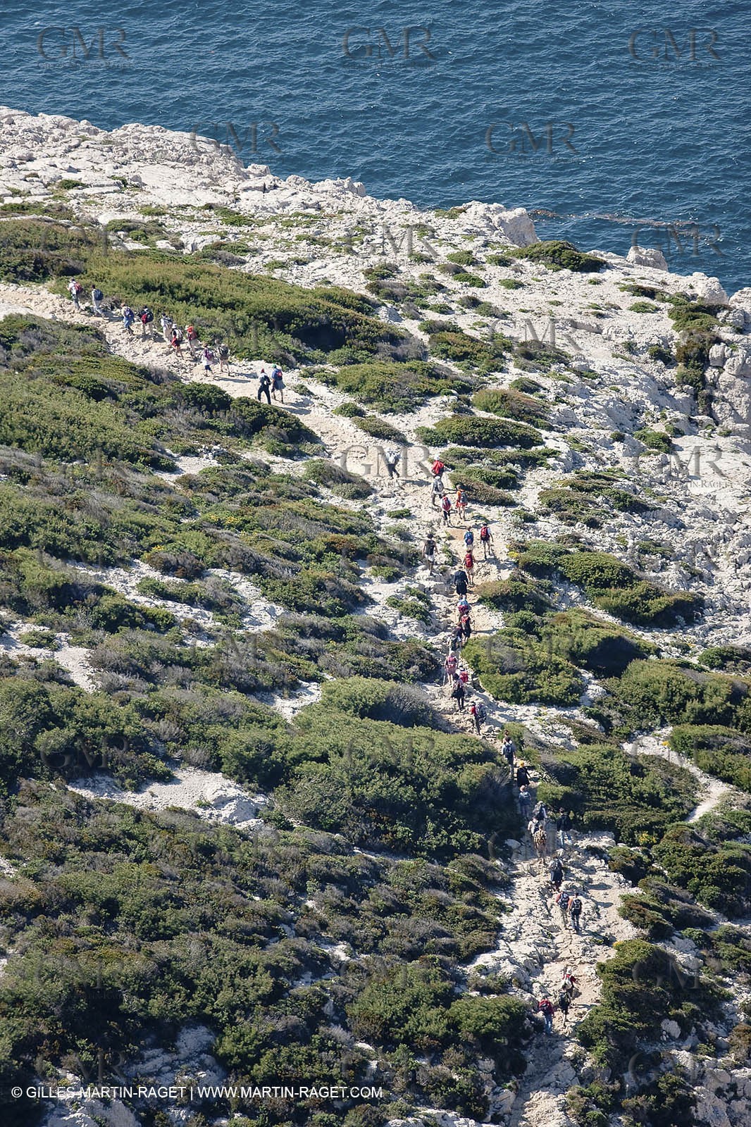 18 04 2009 - Marseille (FRA, 13) - Les Calanques - walkers