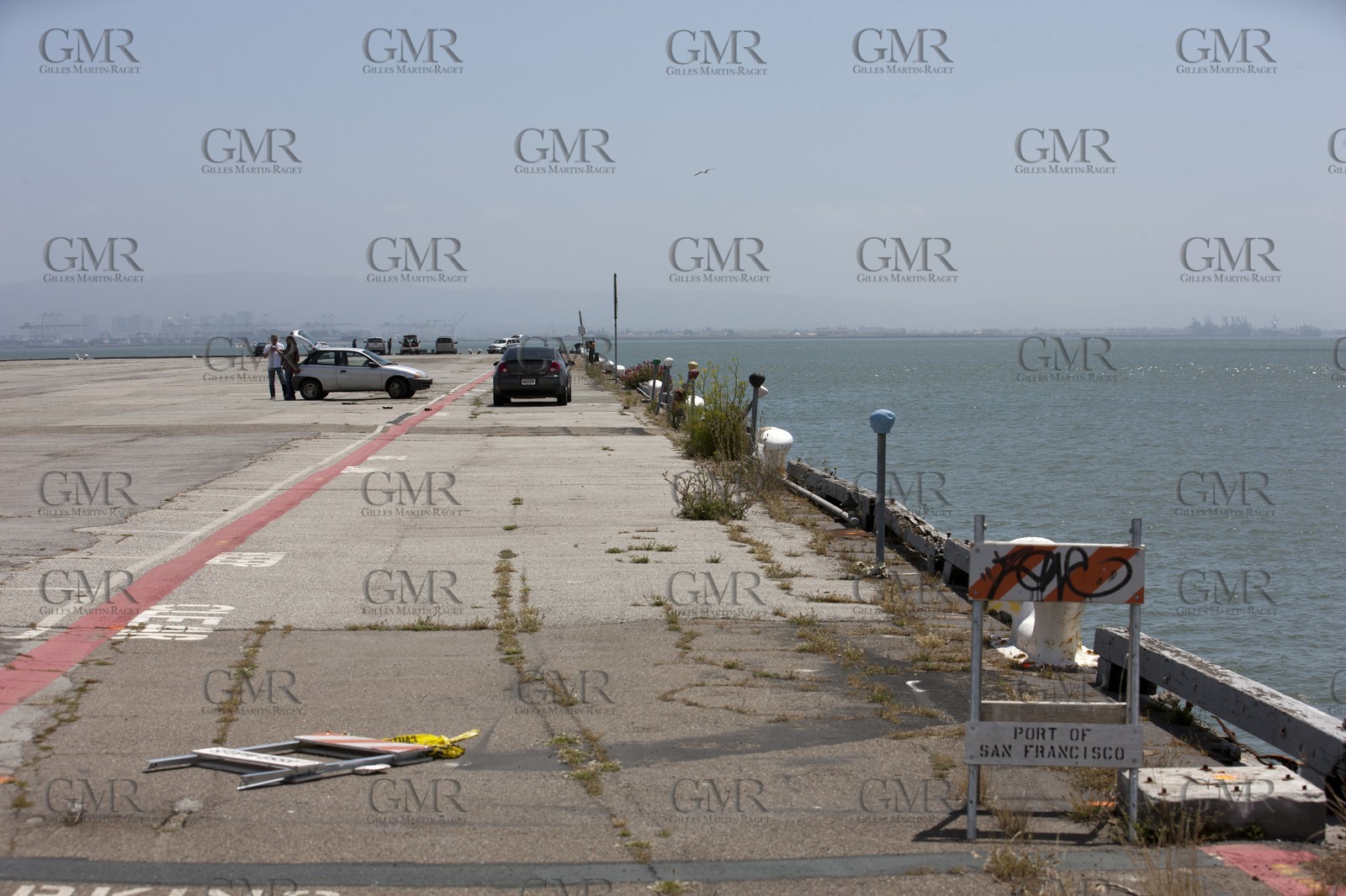 07 06 2011 - San Francisco (USA,CA) - 34th America's Cup - The Piers in their state of origin - Pier 30-32