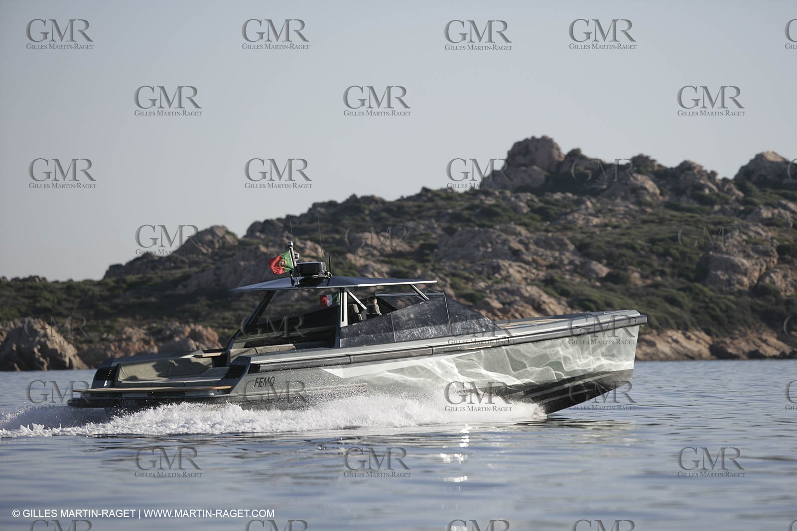 16 07 2007 - Portisco (Italie, Sardaigne) - Wally Power 47, 2007 version