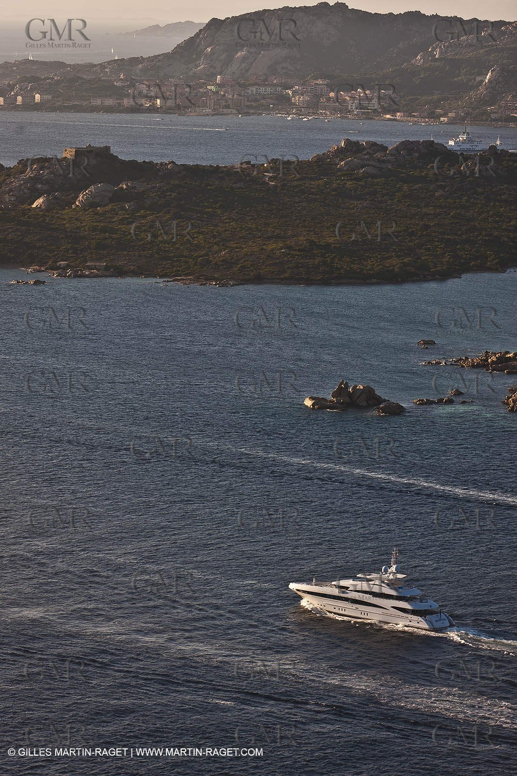 18 08 2011 - La Maddalena (ITA, Sardinia) - Motor yacht Inception