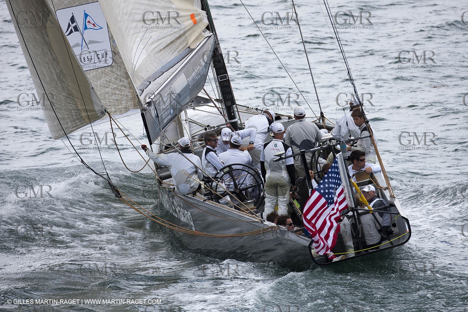 05 08 2010 - Cowes (UK, IOW) - The 1851 Cup -  BMW ORACLE Racing -  - Round The Island Race - Rounding No Man's Land fort.