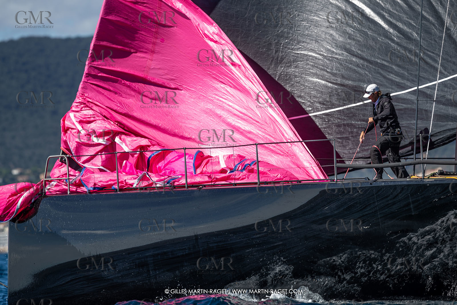 29 09 2024, Saint-Tropez (FRA), Les Voiles de Saint-Tropez 2024, Day 2, Trainings