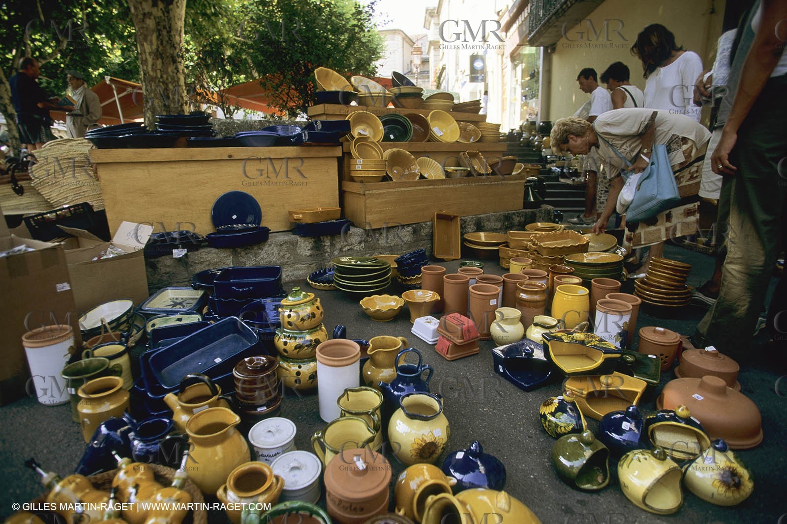 France, Provence, Marchés en plein air   Flee markets
