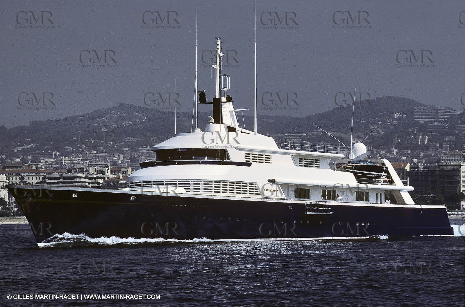 Motoryachts - SUPER YACHTS