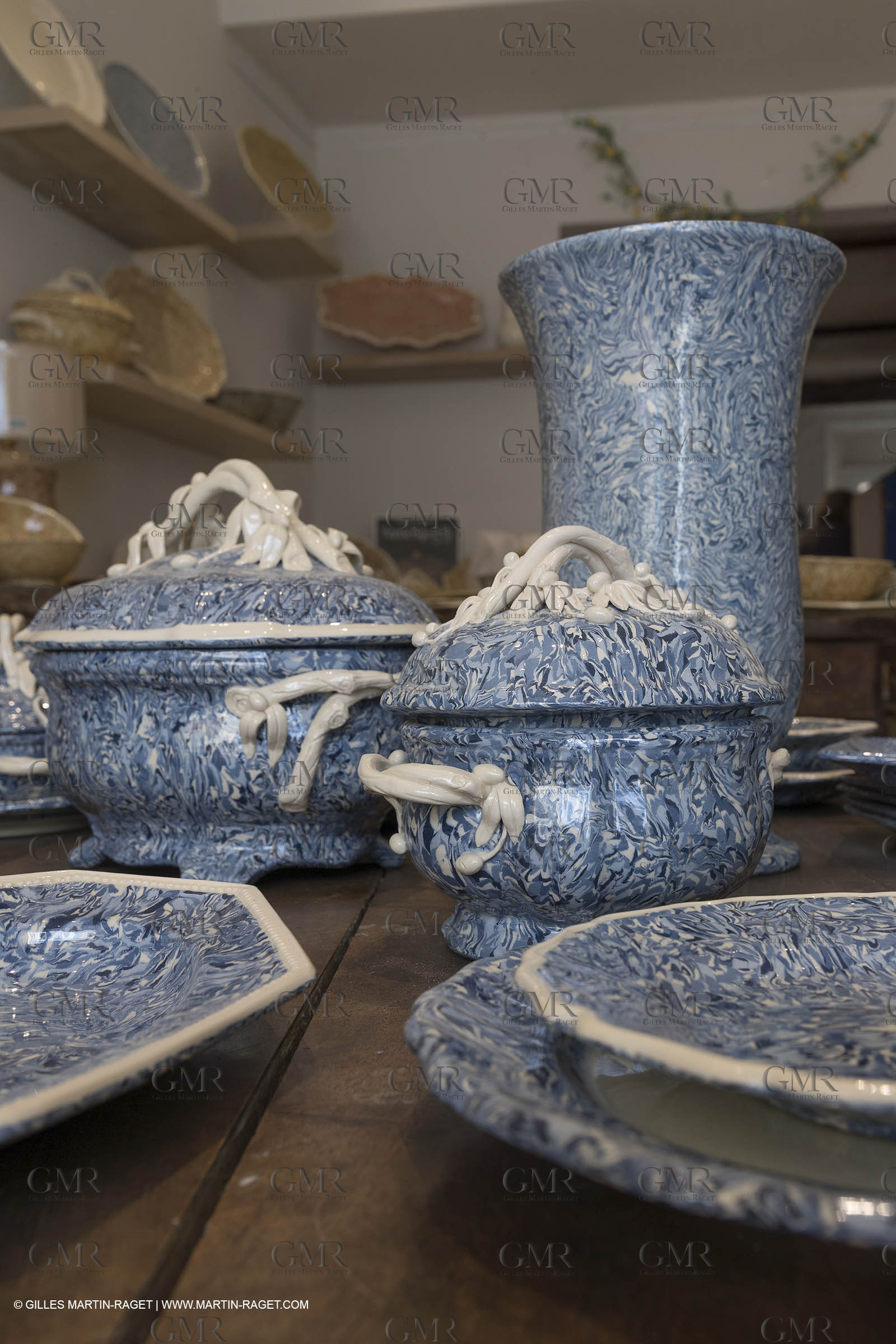 17 05 2018, Apt (FRA,84), Atelier de Faïence Rigo