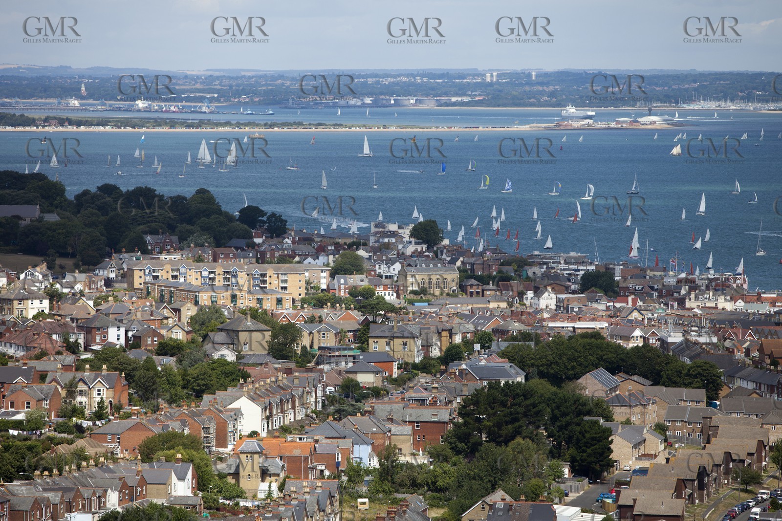 05 08 2010 - Cowes (UK, IOW) - The 1851 Cup -  BMW ORACLE Racing -  - Round The Island Race.