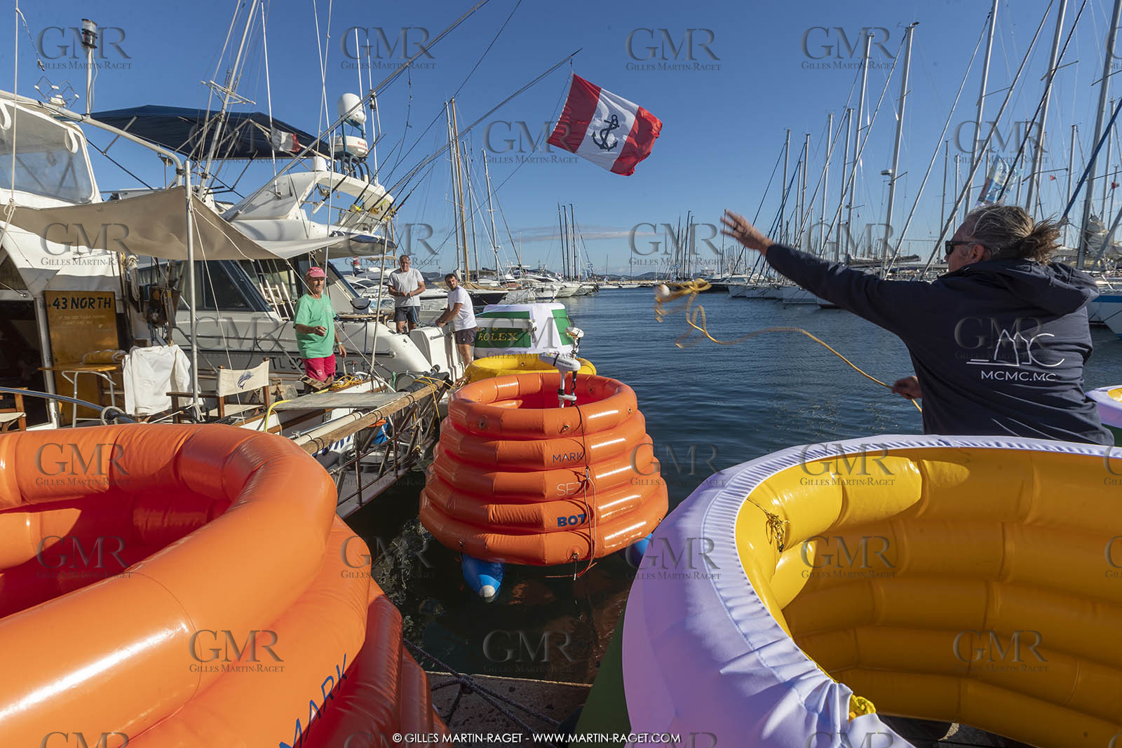 26 09 2022, Saint-Tropez (FRA,83), Voiles de Saint-Tropez 2022, premier jour de course, bouées dynamiques