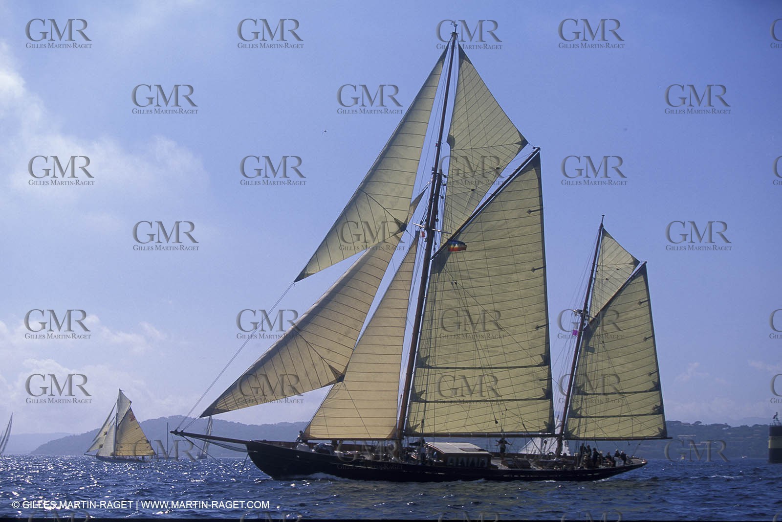 Black Swan - Classic yacht