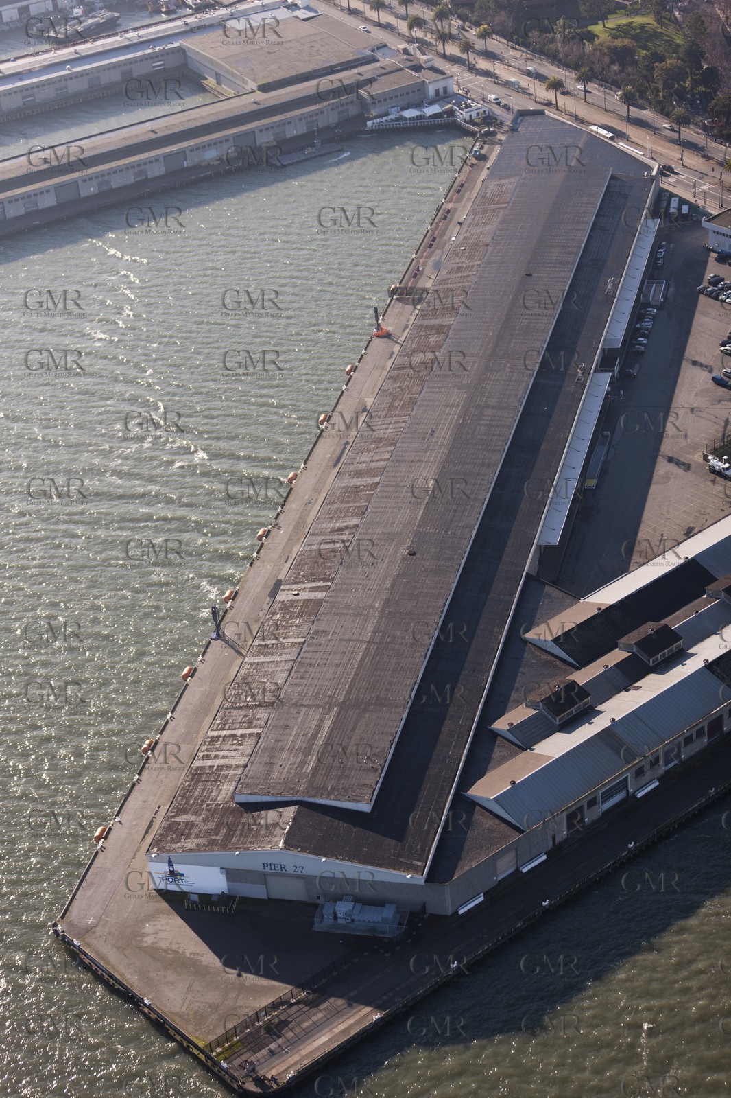 05 01 2011 - San Francisco (USA, CA) - 34th America's Cup - San Francisco waterfront - Piers 27-29 (triangle shape)
