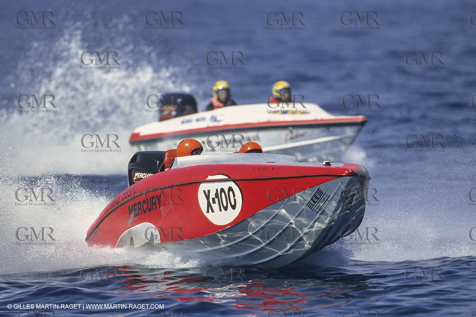 Powerboating, offshore racing