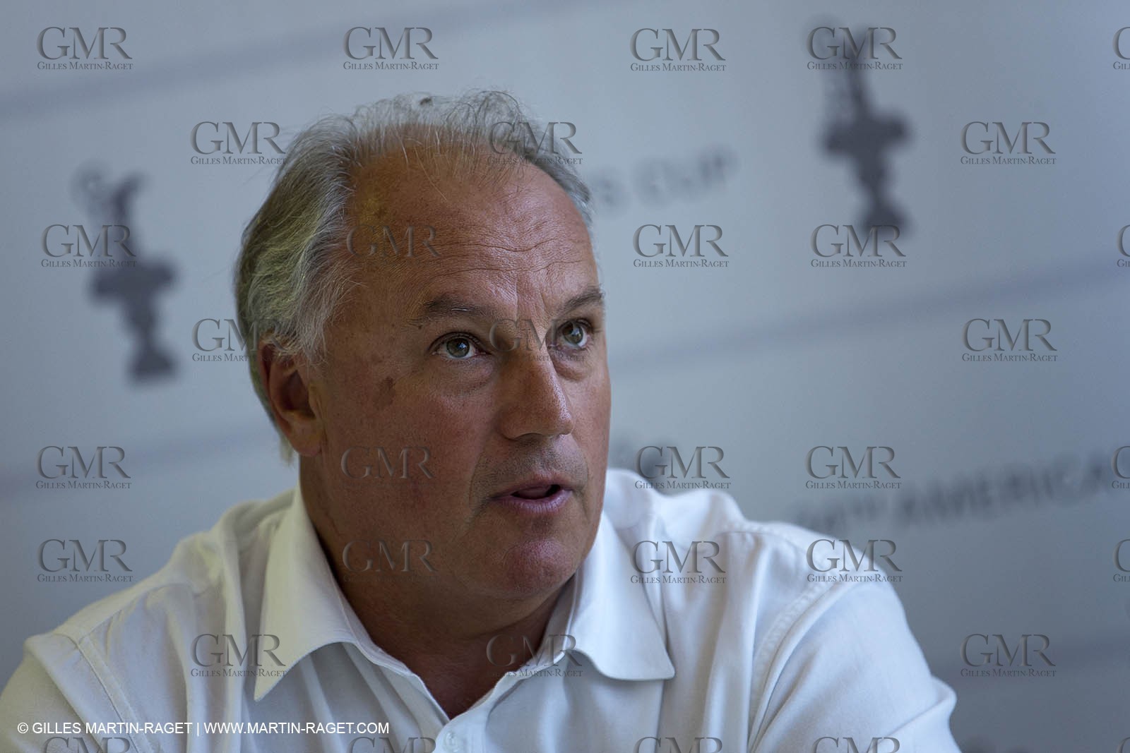 25 11 2010 - Dubai (UAE) - 34th America's Cup - Media Round Table with Ian Murray and Richard Worth