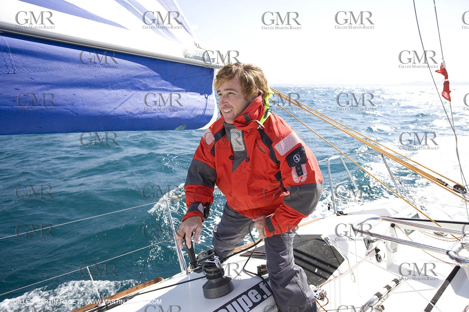 28 09 2007 - Marseille (FRA, 13) - Aigle Marine weather clothing showed in action by salors Marc Emig et Luce Molinier