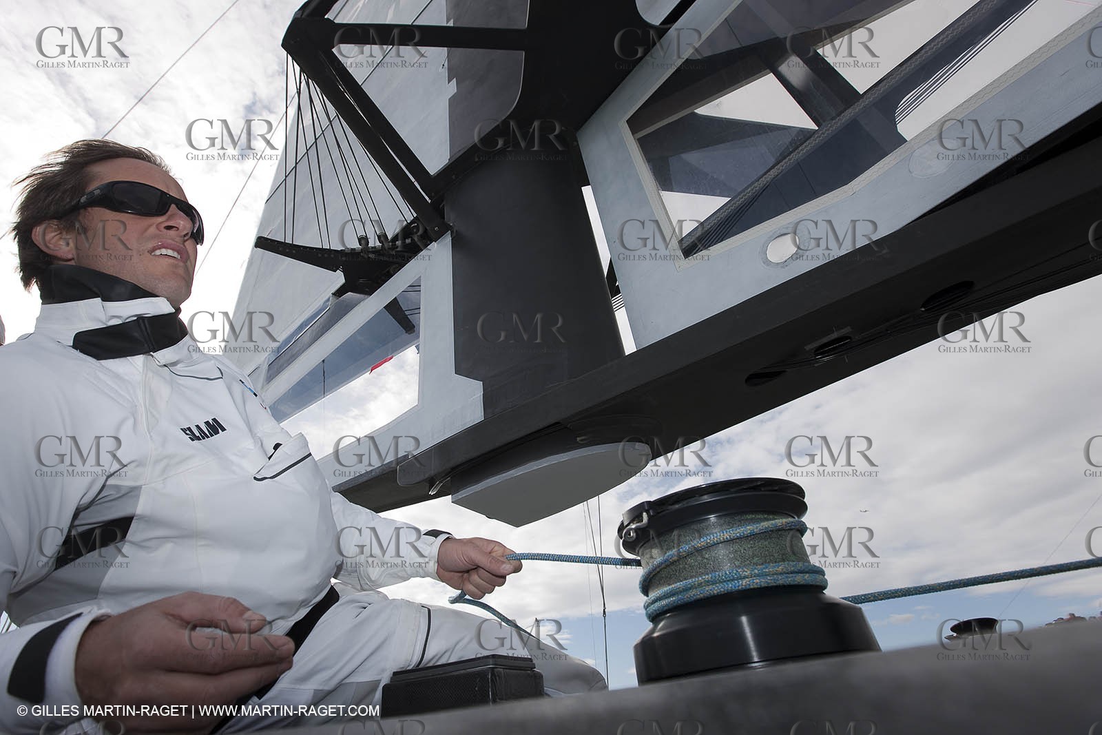 06 02 2010 - Valencia (ESP) - 33rd America's Cup - BMW ORACLE Racing - Day off 1 - Getting the yacht ready