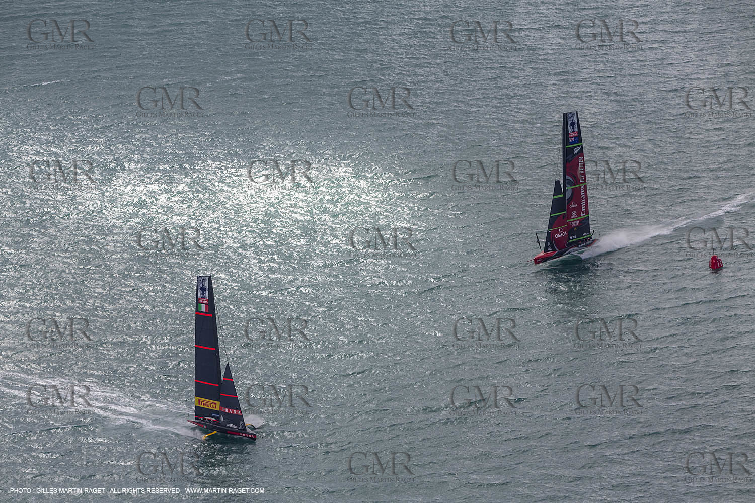 10 12 2020 - Auckland (NZL) - 36th America's Cup - Practice Sessions - Day 2 - Emirates Team New Zealand and Luna Rossa Prada Pirelli Team