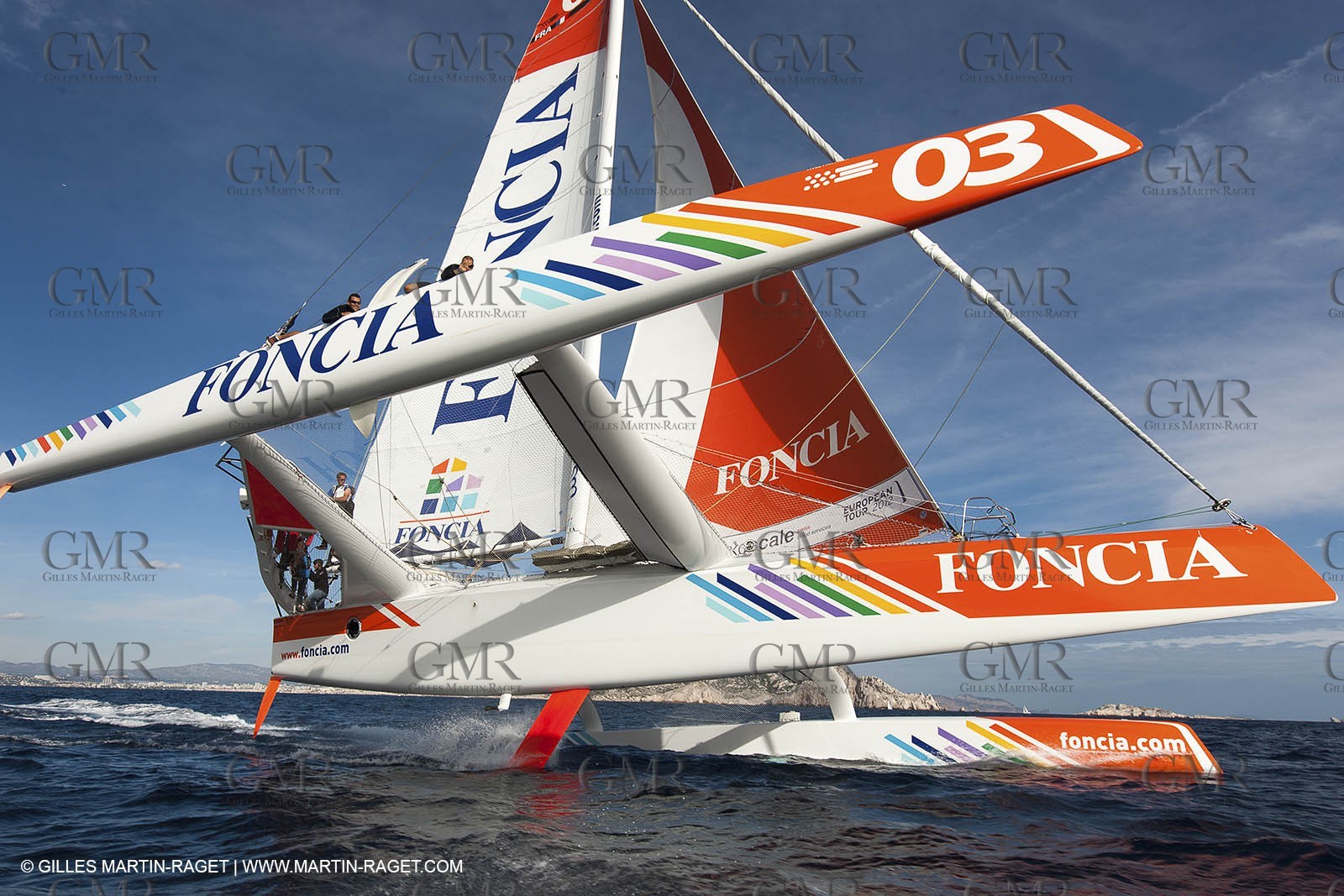 27 09 2012 - Marseille (FRA,13) - Alpari World Match Race Tour - Match Race France 2012 - Day 3 - Quarter finals - Matc Racing specialists sail on Foncia