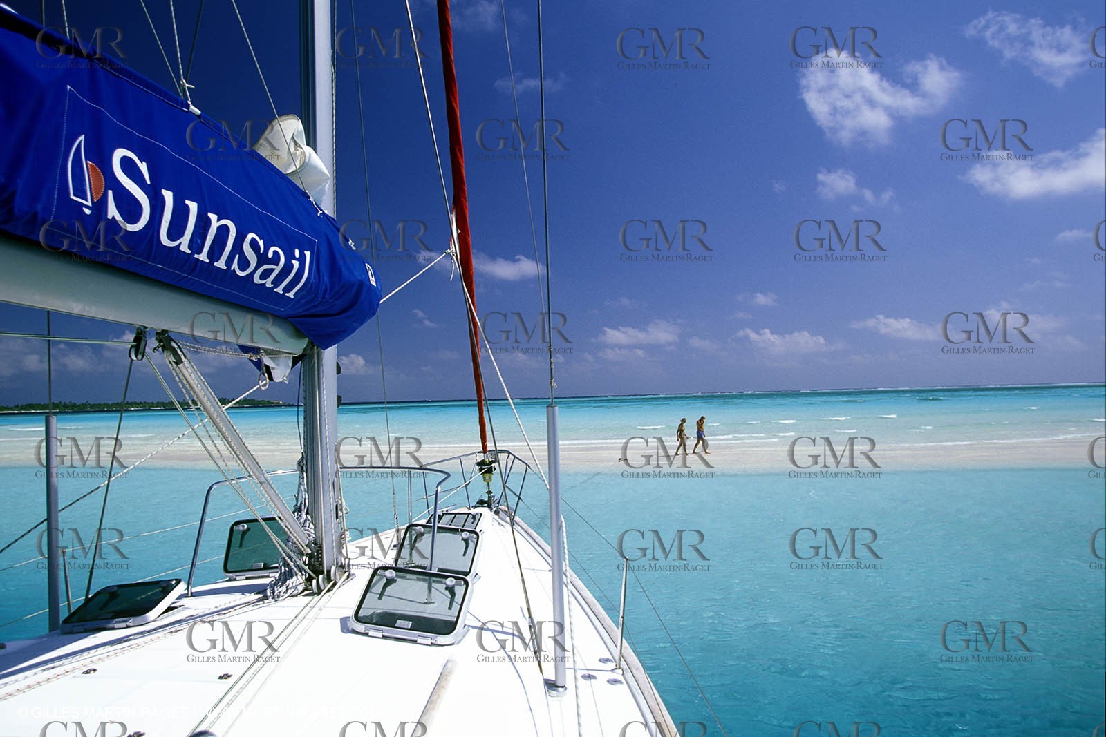 Cruising monohull mooring
