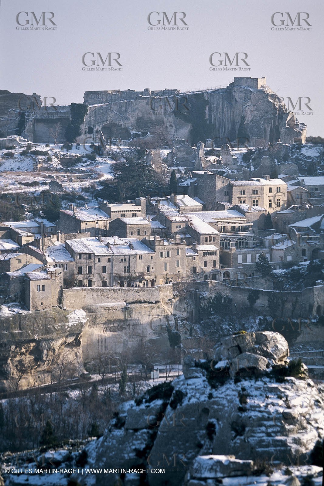Baux de Provence under snow (FRA,13)