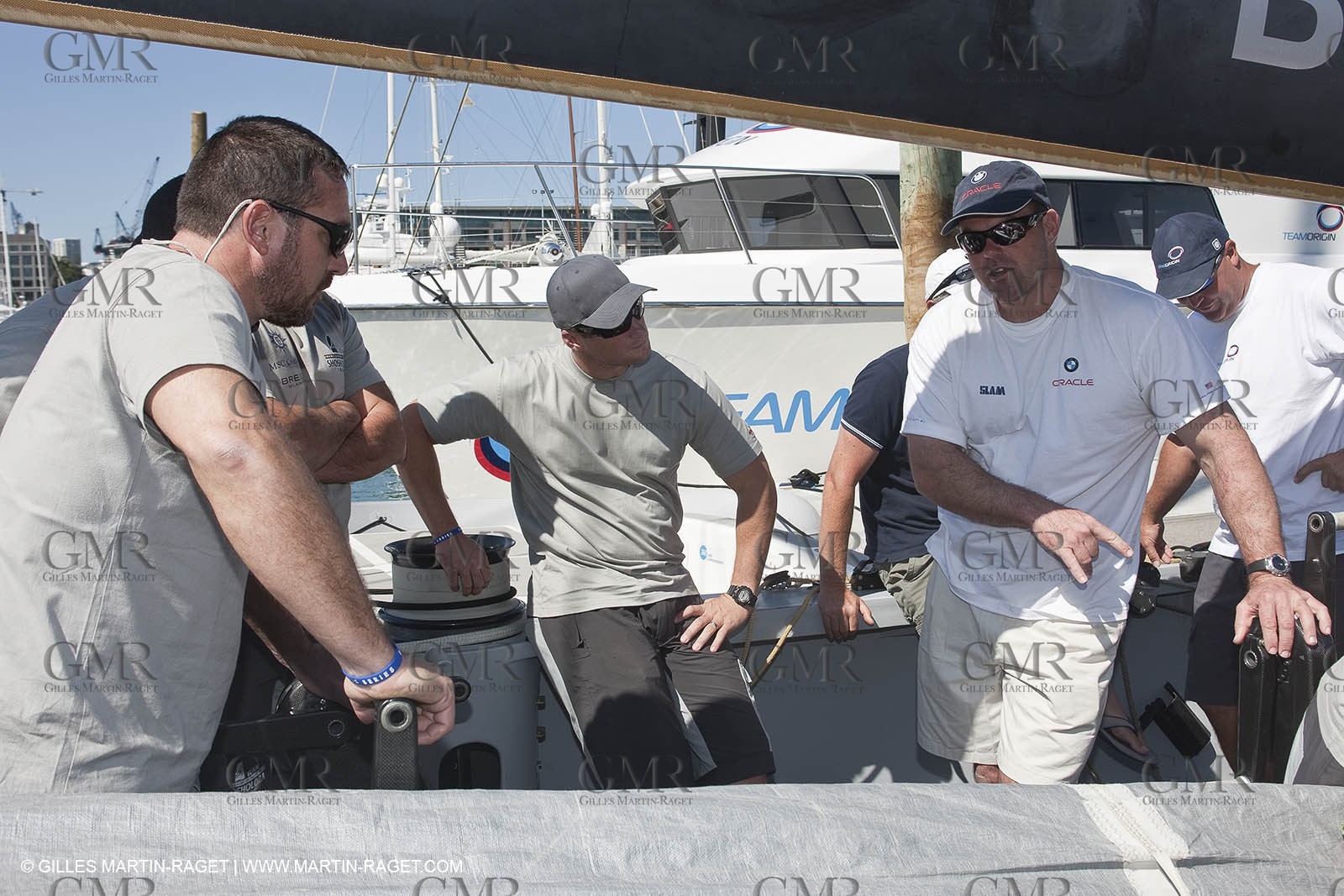 24 01 2009 - Auckland (NZL) -  Louis Vuitton Pacific Series - BMW ORACLE Racing - Boat presentation to other teams