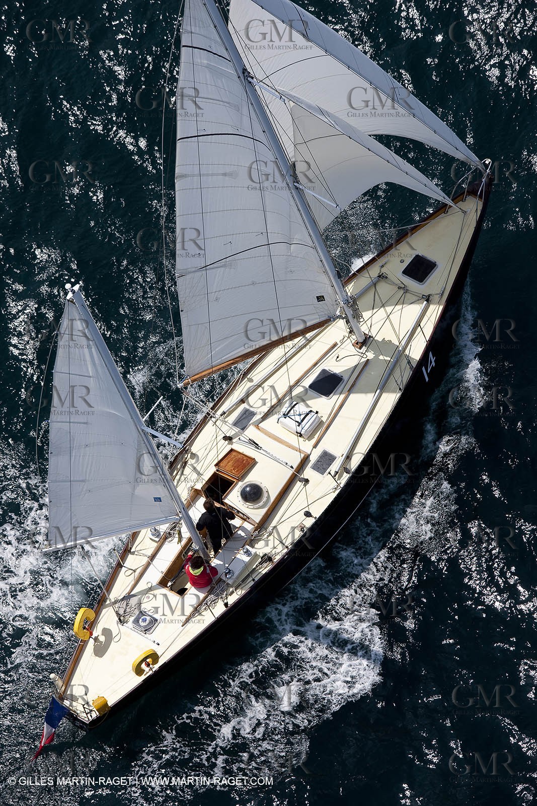 19 05 2010- Lorent- (FRA,56)  -  Pen Duick II