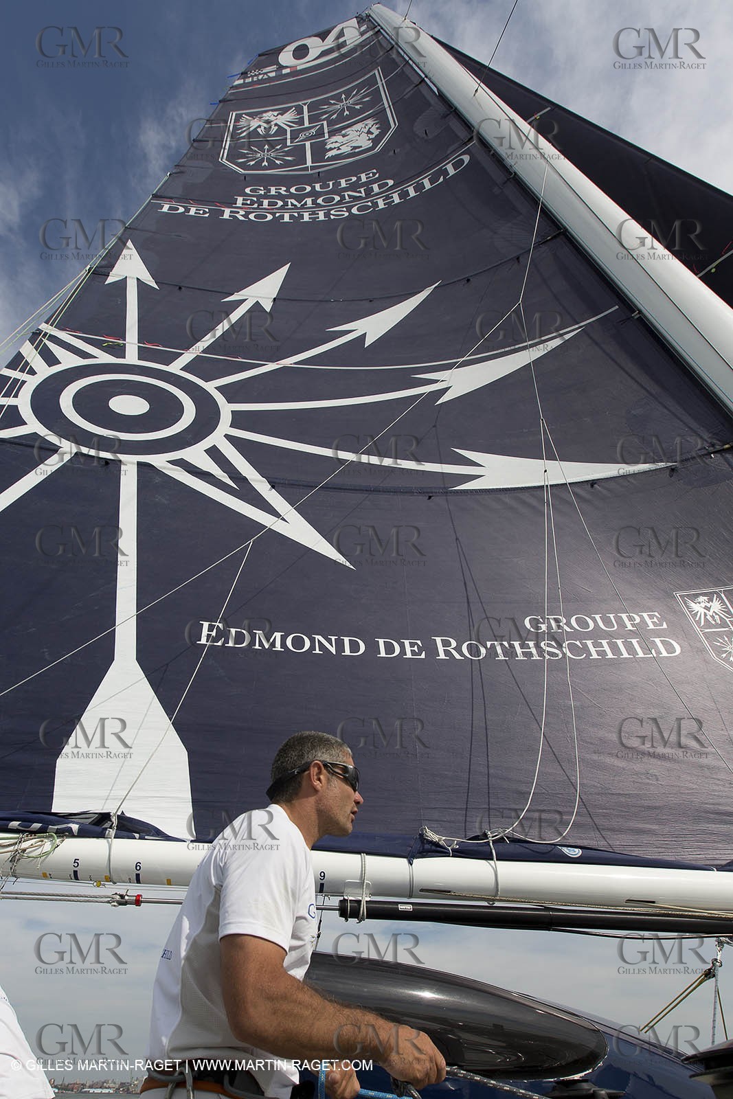 05 07 2012 - New York (USA) - Ocean Krys Race - Speed runs in fornt of NY city