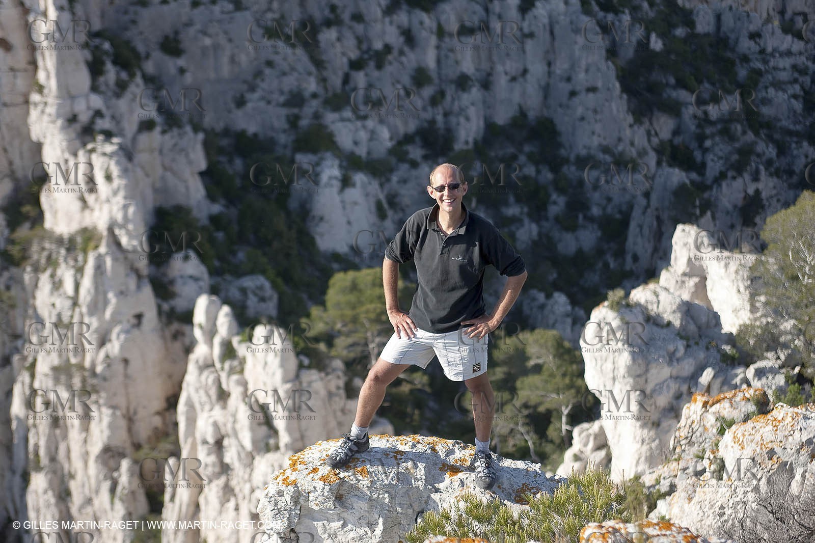 06 05 2009 - Marseille (FRA, 13) - Les Calanques - On Castelviel plateau - Calanque de Loule et falaises du Devenson