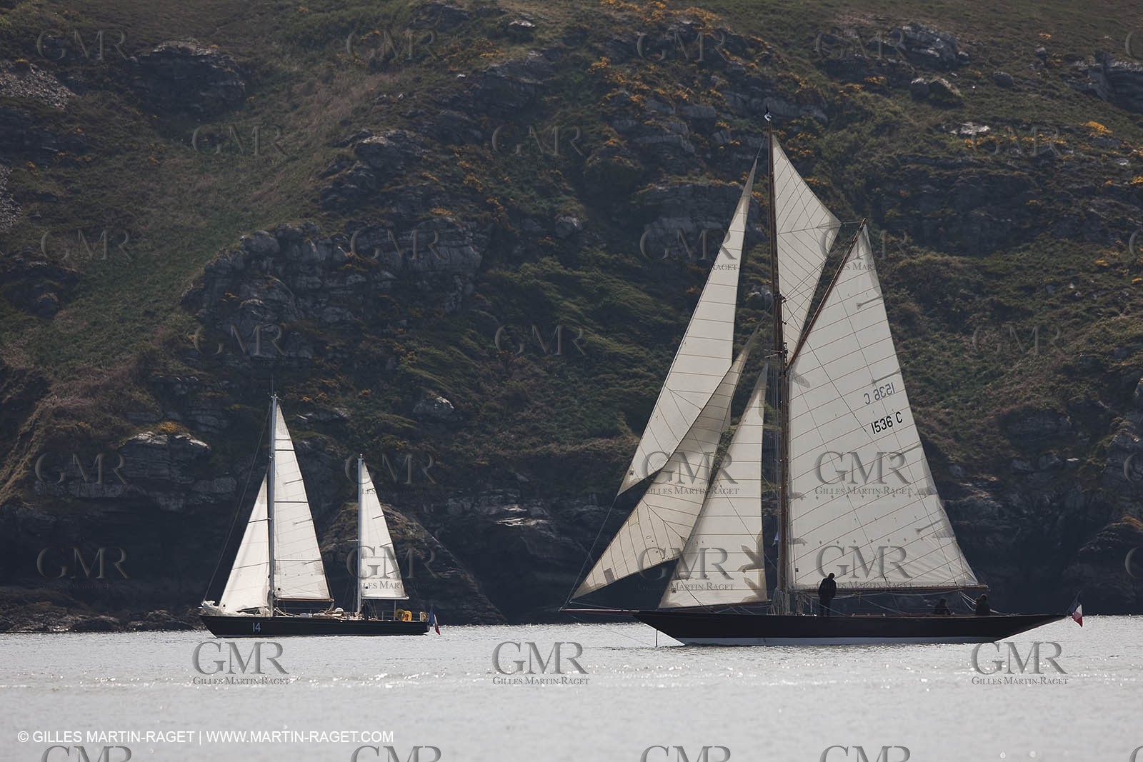 19 05 2010- Brest  - (FRA,56)  -  Les Pen Duick en rade de Brest