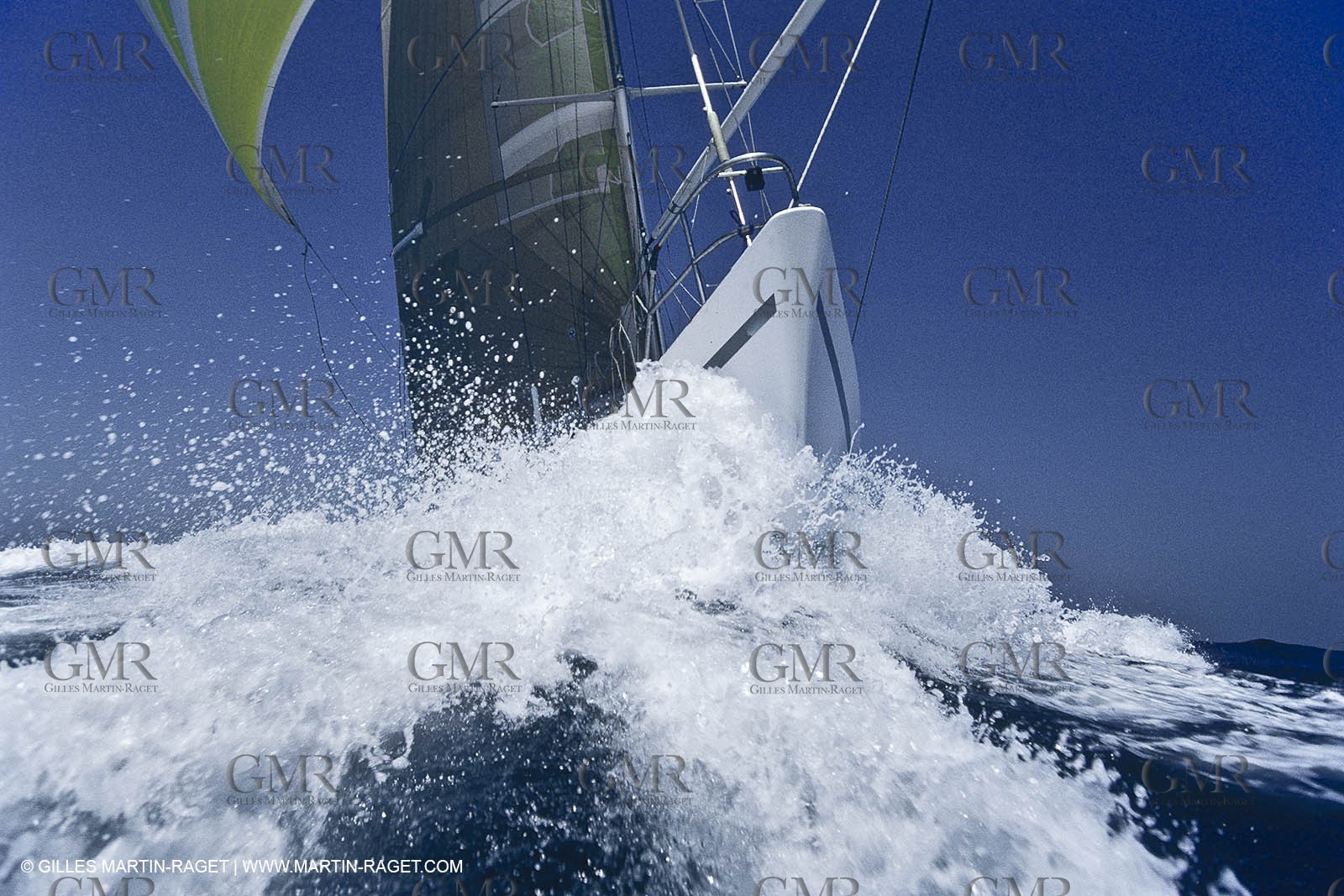 sailing, cruising, monohull under sails