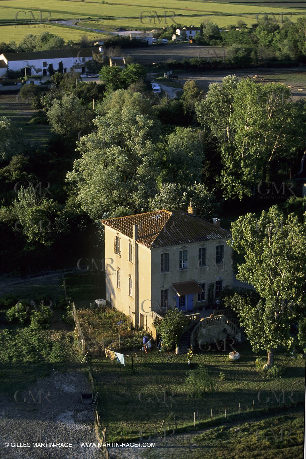 Camargue big fram house