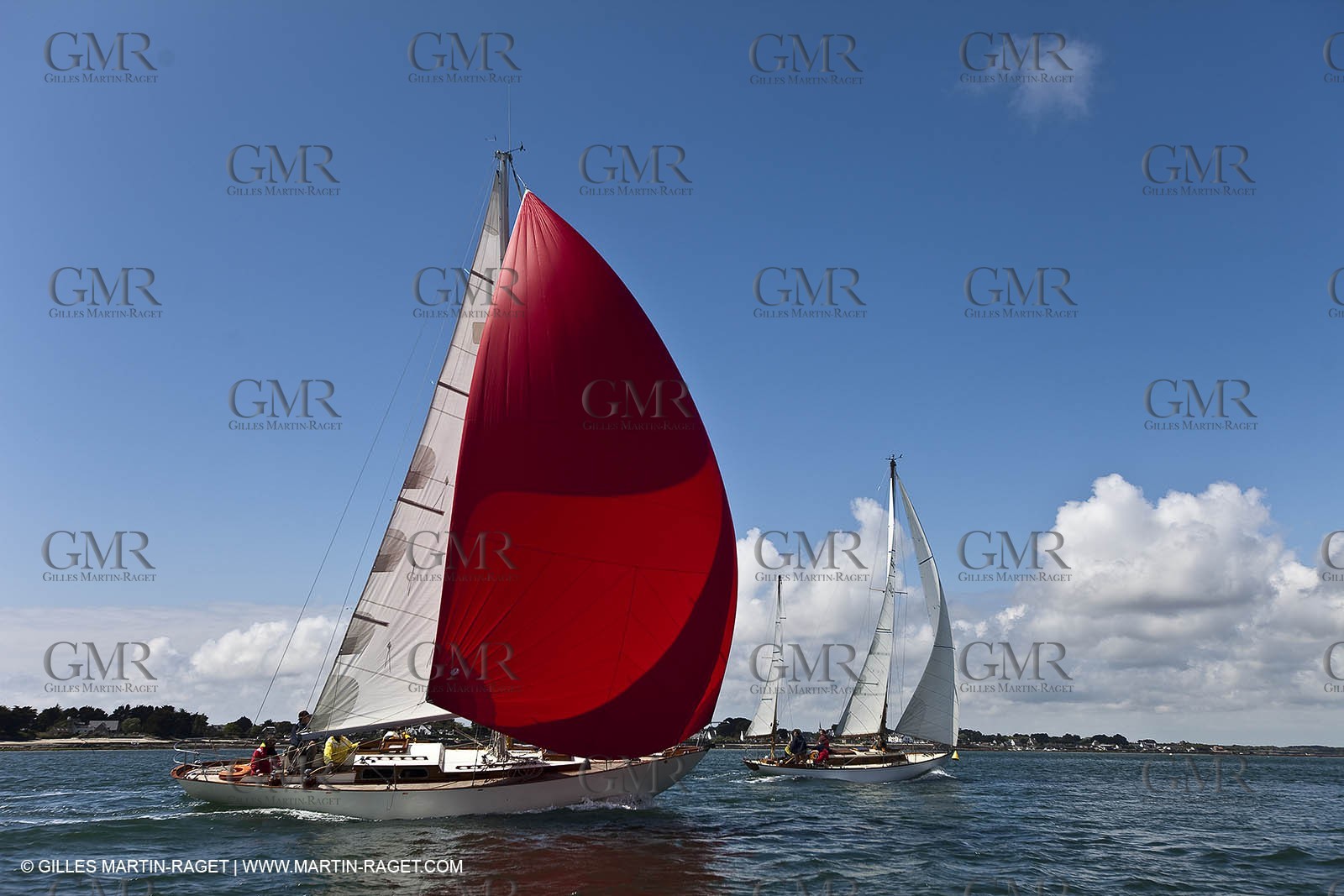 01-05-10 - Le Bono (FRA,56) - Regate Classique -Acteia II - Maica