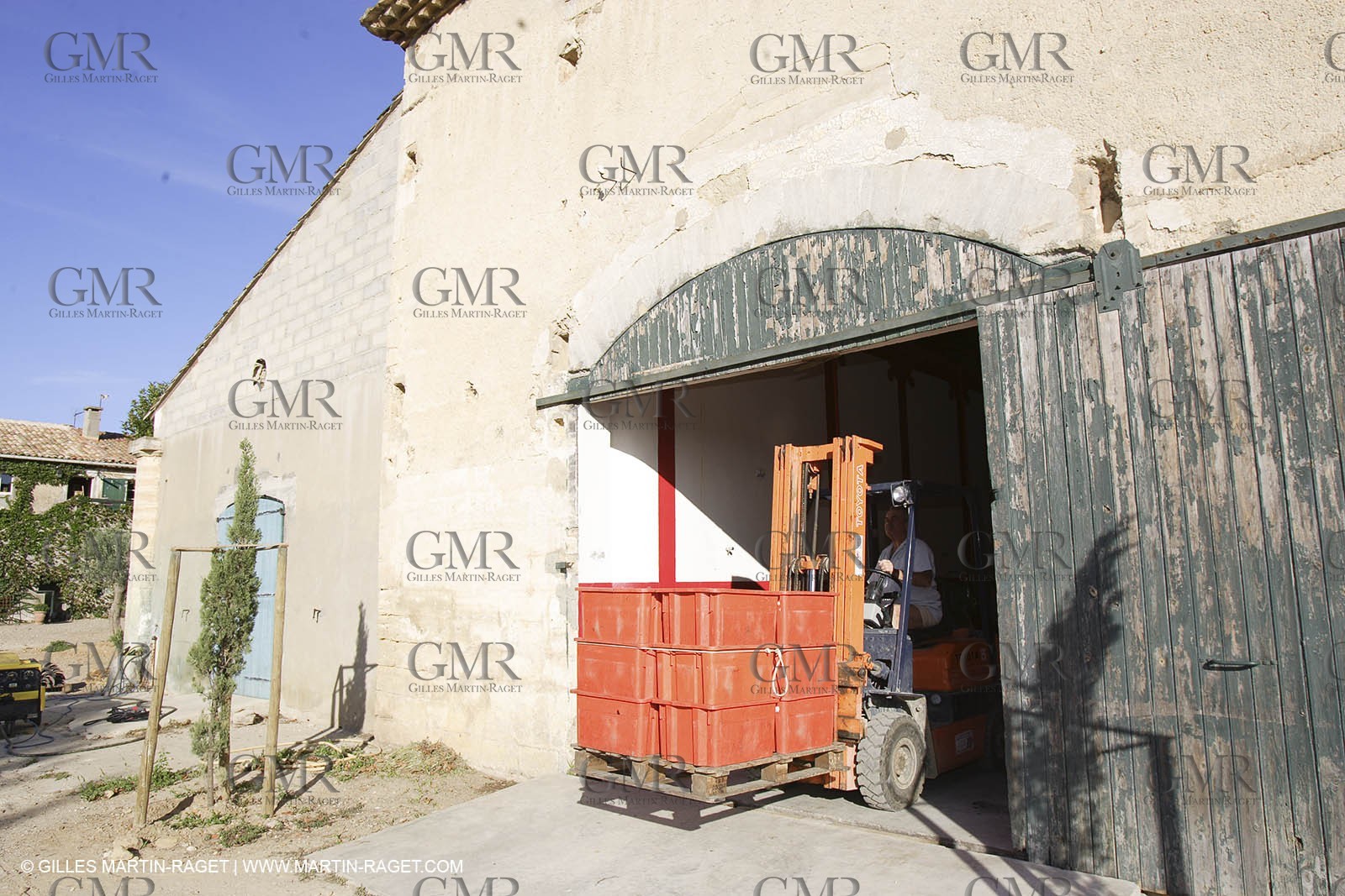 Harvest - D'or et de Gueule castle