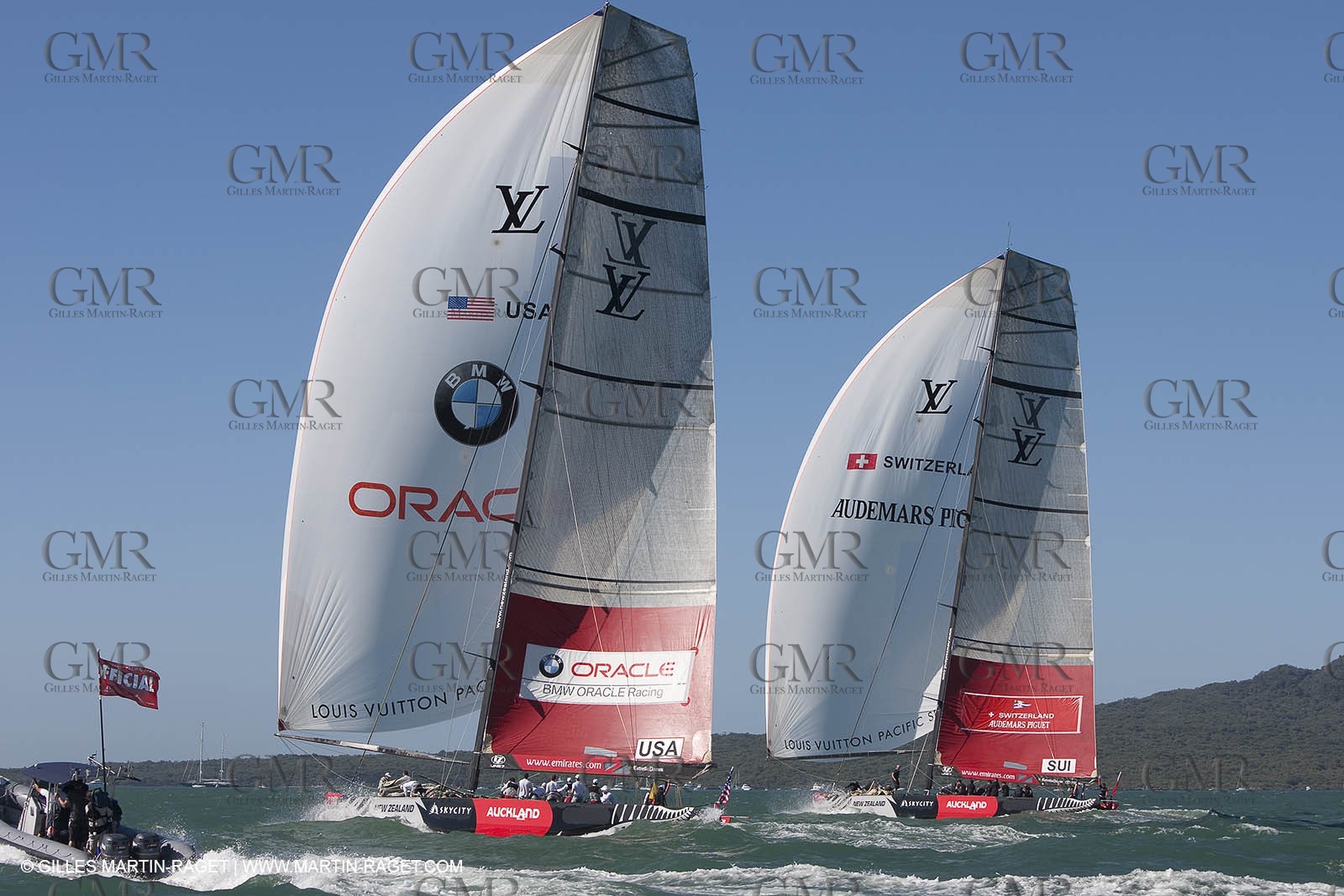 08 02 2009 - Auckland (NZL) -  Louis Vuitton Pacific Series -  Racing Day 9 - Round Robin 2 - BMW ORACLE Racing Vs Alinghi