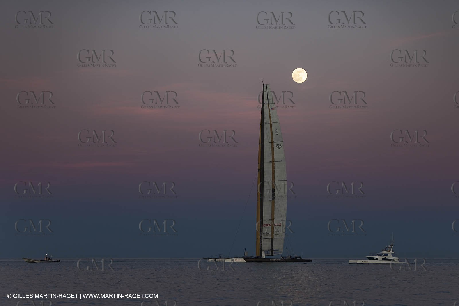 27 01 2010 - Valencia (ESP) - 33rd America's Cup - BMW ORACLE Racing - Training in Valencia