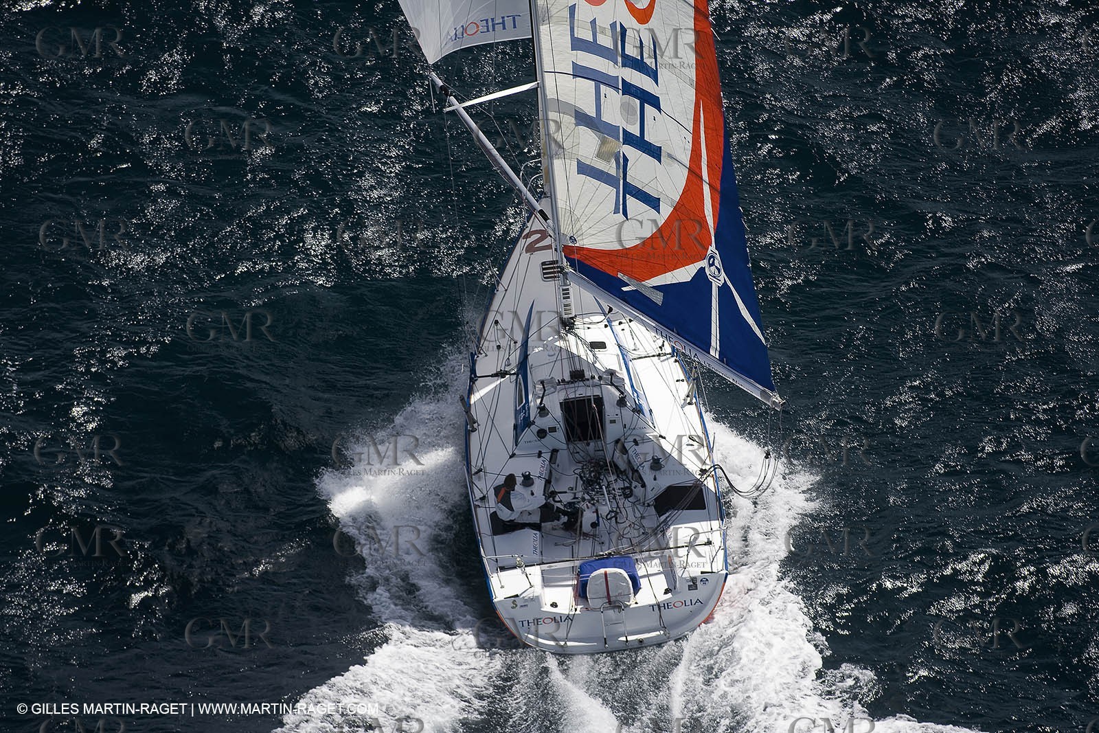 06-26-2007 - FIGARO II - THEOLIA - Skipper : Robert Nagy - Training off Marseille (south France) with strong wind conditions