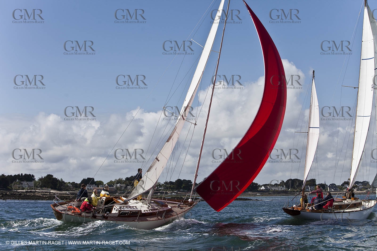 01-05-10 - Le Bono (FRA,56) - Regate Classique -Acteia II - Maica