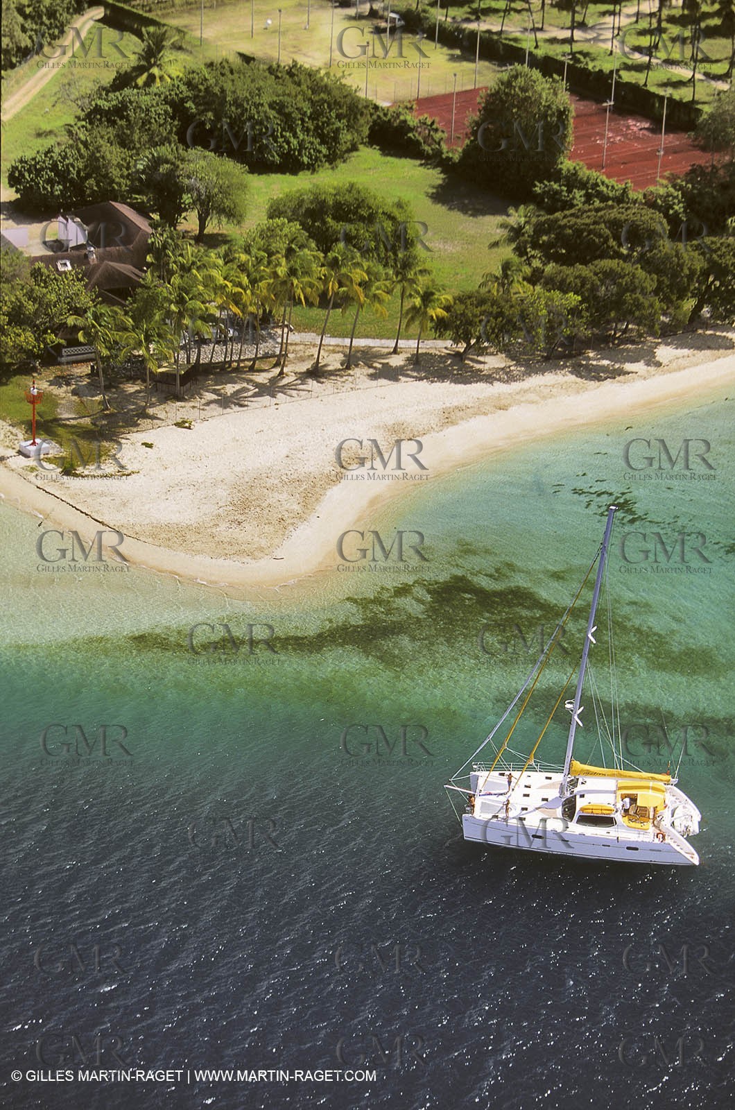 Cruising multihull mooring