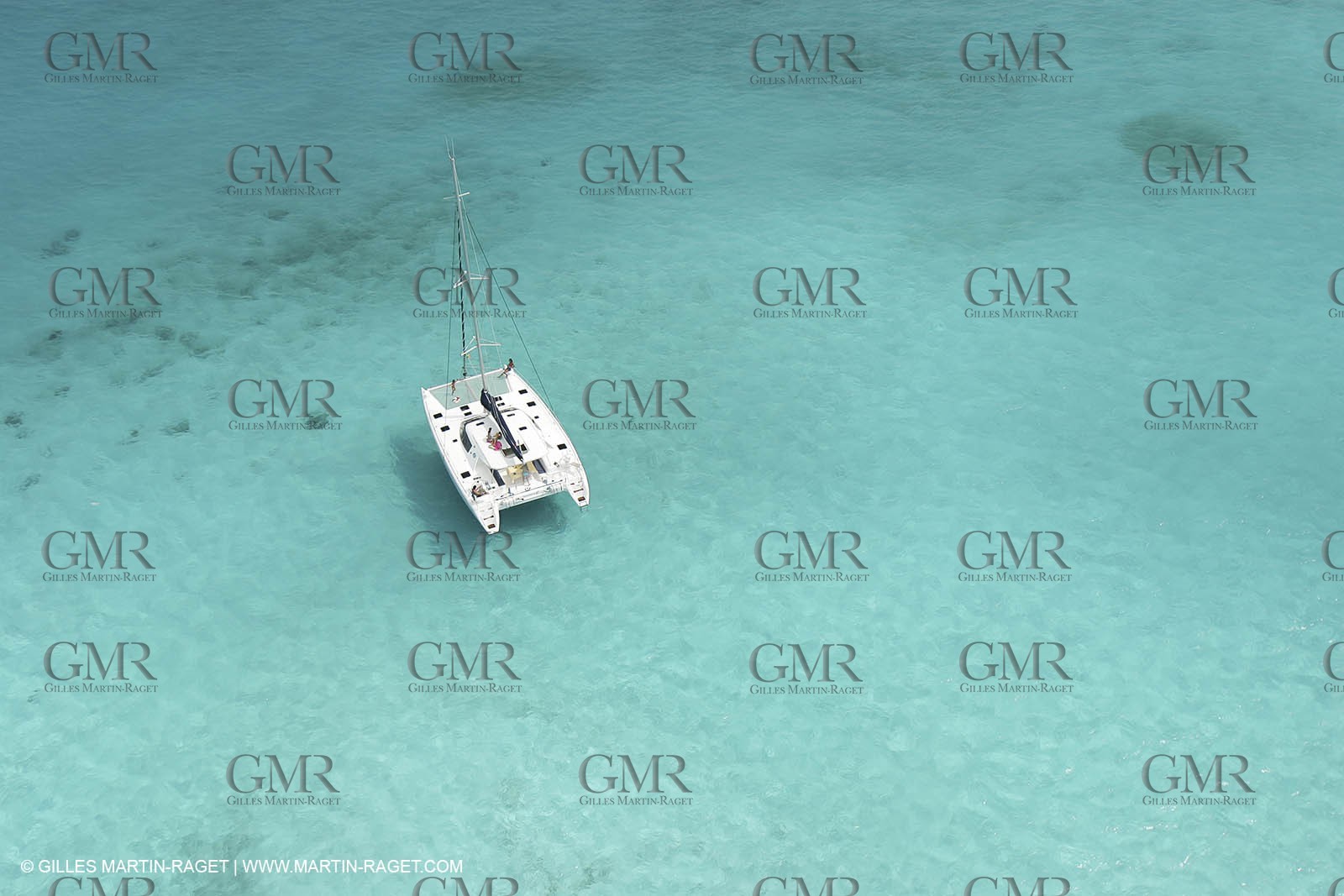 Cruising multihull mooring