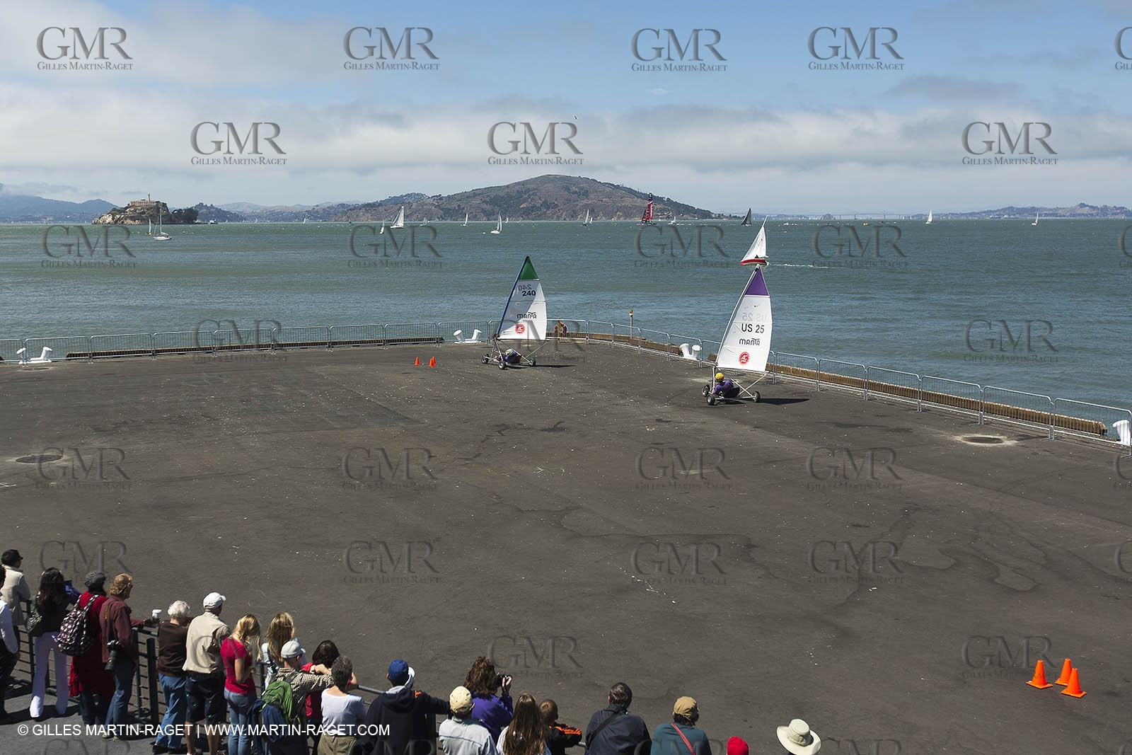 03 08 2013 - San Francisco (USA,CA) - 34th America's Cup - Louis Vuitton Cup - Training Day - America's Cup park - AC Open - Land Sailing demonstration