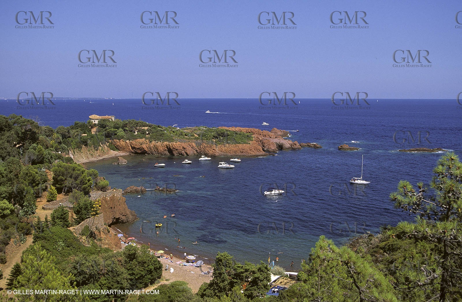 Esterel hills