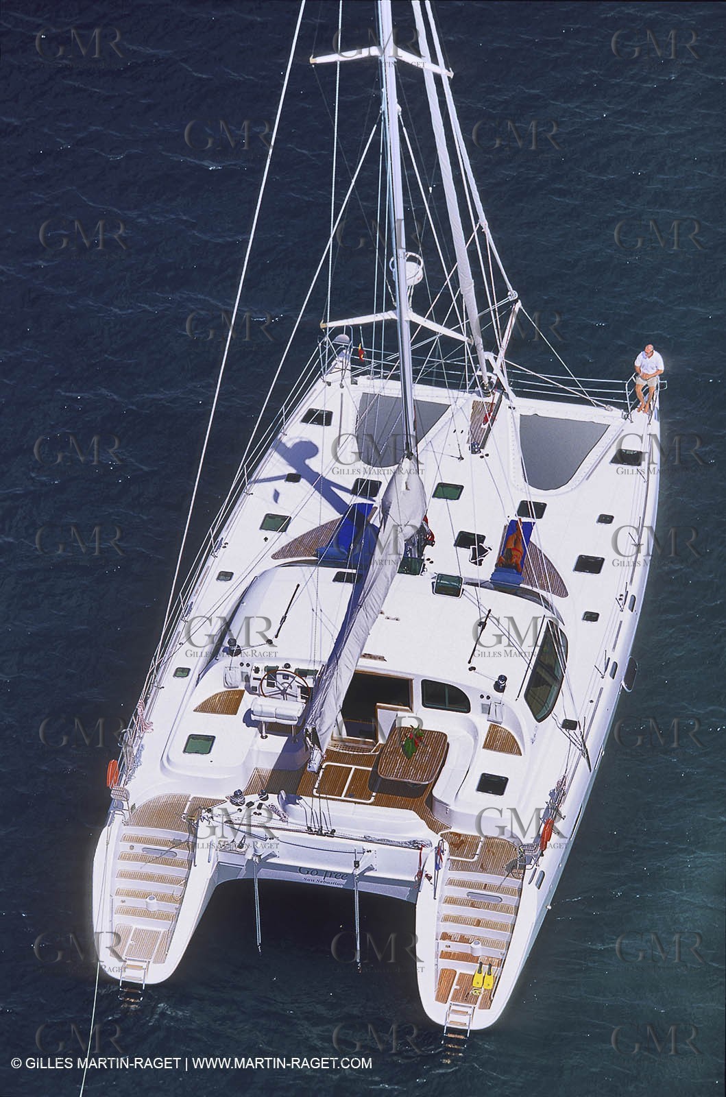 Cruising multihull mooring