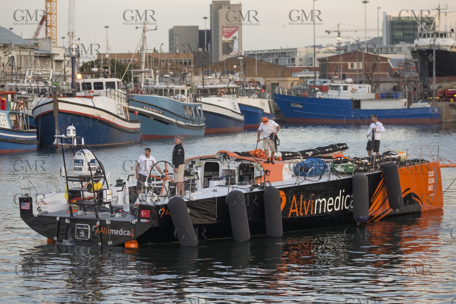 11 11 2014, Capetown (ZAF), Volvo Ocean Race 2014-15, Team Alvimedica, boat back in teh water