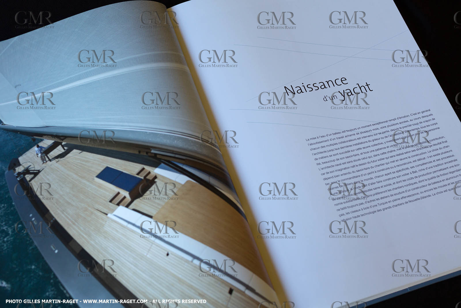 12 10 2012 - Marseille (FRA,13) - Glenat Editions, Paisance d'Exception, Words from Vincent Bourdin, Photographies from Gilles Martin-Raget, 27,5 cm x 37 cm, 225 p. 50 €